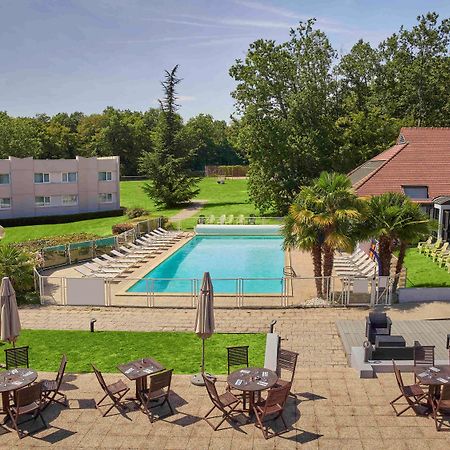 Novotel Fontainebleau Ури Экстерьер фото